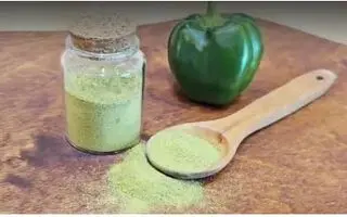چطور پودر فلفل دلمه‌ای خانگی درست کنیم؟ | طرز تهیه پودر فلفل دلمه‌ای خانگی
