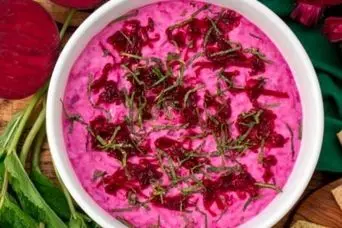 طرز تهیه بورانی لبو؛ یک پیش‌ غذای پاییزه و مجلسی