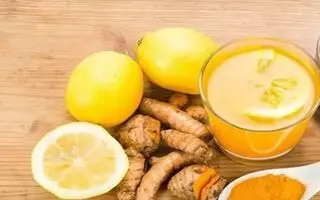 طرز تهیه چای زردچوبه برای لاغری شکم و پهلو