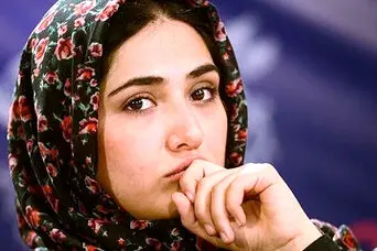 عکس دیده نشده از کودکی باران کوثری در کنار اسطوره معروف