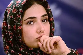 عکس دیده نشده از کودکی باران کوثری در کنار اسطوره معروف