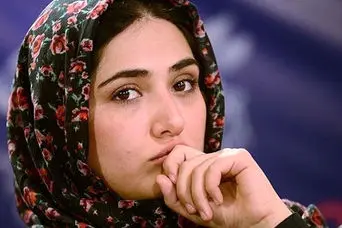 عکس دیده نشده از کودکی باران کوثری در کنار اسطوره معروف