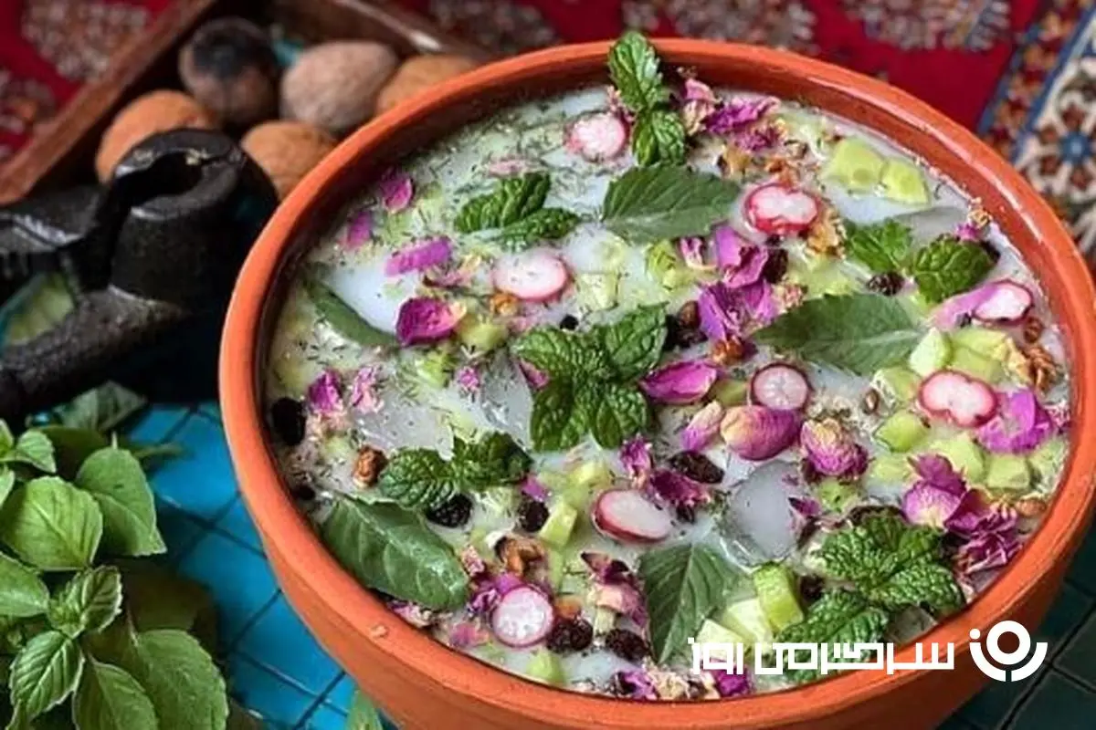 پادزهر گرما را بشناسید!/ آب دوغ خیار؛ سوپرغذای تابستانی که گوارش، پوست و اعصاب را آرام می‌کند