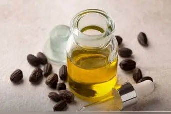 روغن کرچک برای لک صورت؛ ۱۰ فایده و عوارض