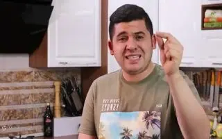 ترفند فوری رفع بوی زهم مرغ با ۳ روش ساده ! + فیلم