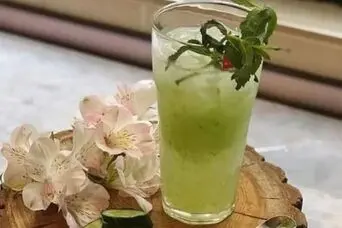 طرز تهیه شربت گوجه سبز؛ فوت و فن خوشمزه تر شدن