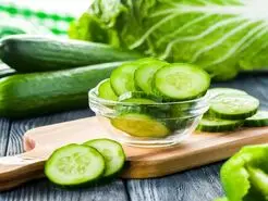 درمان این همه بیماری و احیای پوست با مصرف این میوه سبز و ارزان قیمت
