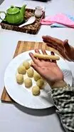 طرز تهیه شیرینی بامیه با آرد و آب؛ ساده، خوشمزه و بدون نیاز به فر