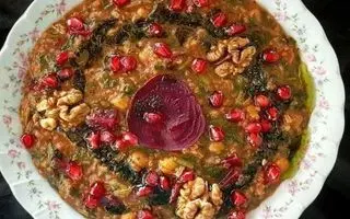 طرز تهیه آش انار شیرازی مخصوص شب یلدا