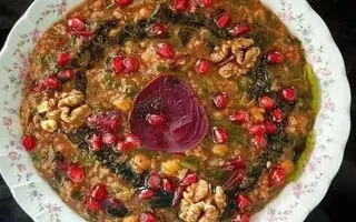 طرز تهیه آش انار شیرازی مخصوص شب یلدا