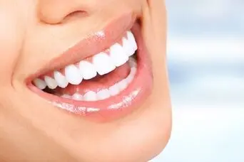 اشتباه مسواک نزنید؛ دندان‌ها پوسیده می‌شود