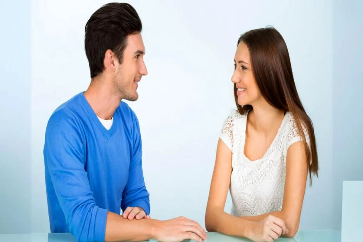 روانشناسی رابطه | 8 نشانه اینکه با مردی بسیار باهوش در ارتباط هستید
