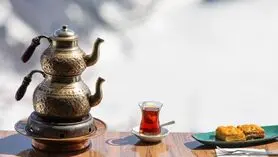 از کجا بفهمیم چای دم کشیده است؟ | ترفند جادویی  سیاه نشدن چای بعد گذشت زمان