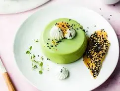 طرز تهیه پاناکوتای چای سبز؛ دسر ژاپنی و مجلسی